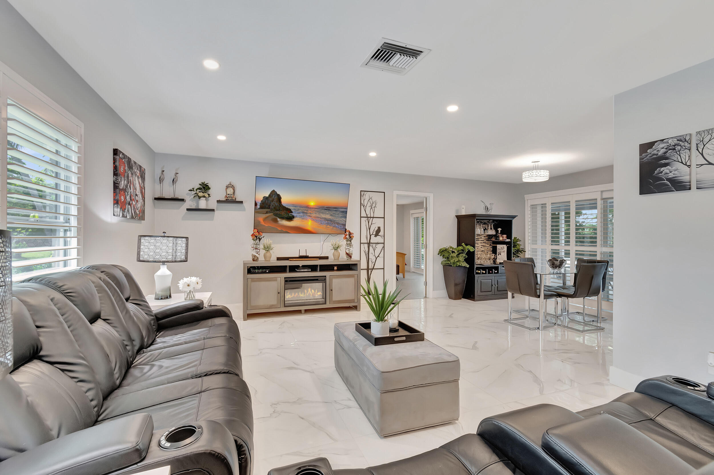 3623 Lone Pine Road Delray Beach, FL 33445 - Photo 11 of 95 Living Area