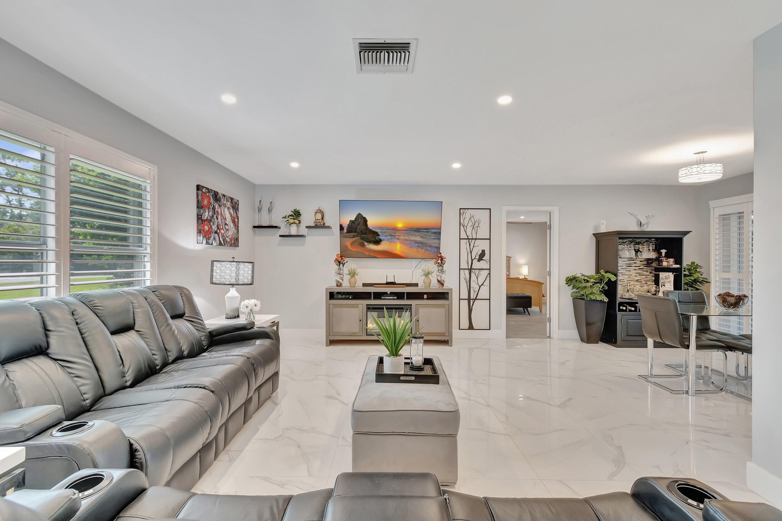 3623 Lone Pine Road Delray Beach, FL 33445 - Photo 12 of 95 Living Area