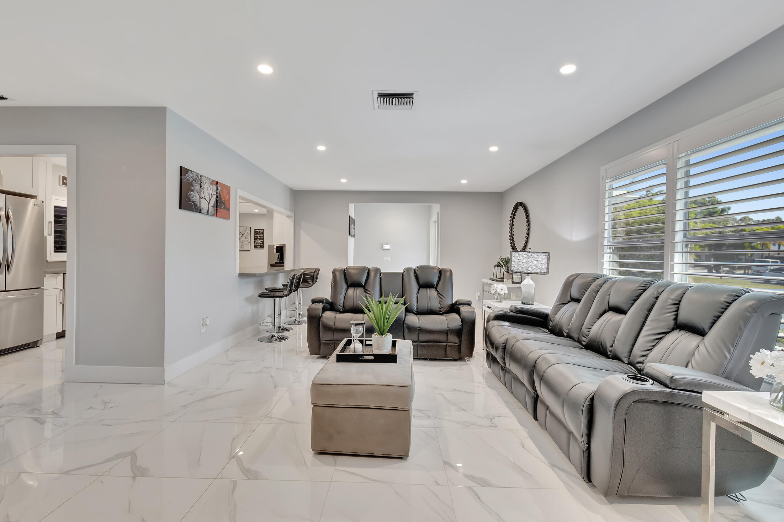 3623 Lone Pine Road Delray Beach, FL 33445 - Photo 16 of 95 Living Area