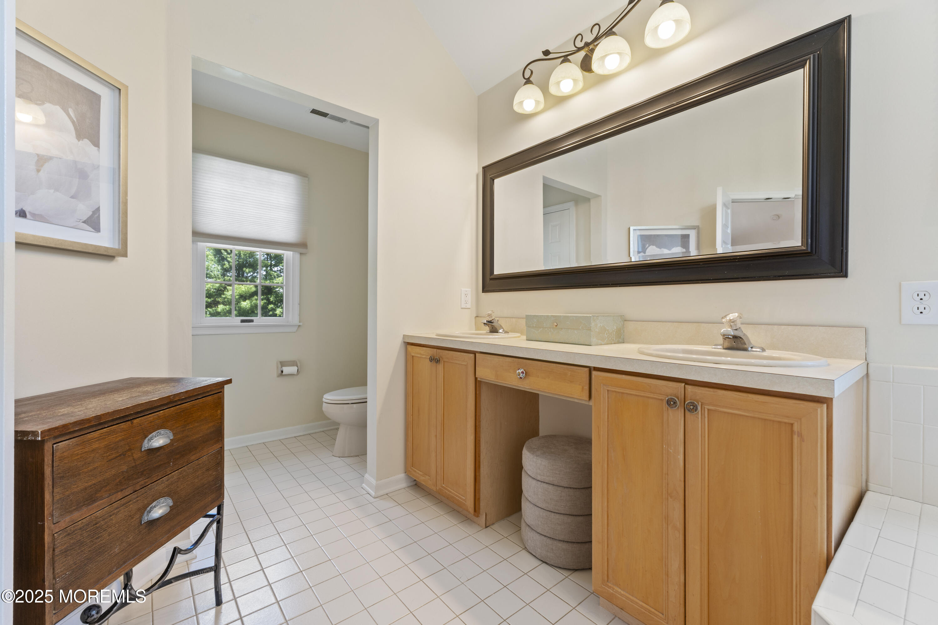 240 Bennington Road Freehold, NJ 07728 - Photo 29 of 49 Master Bath