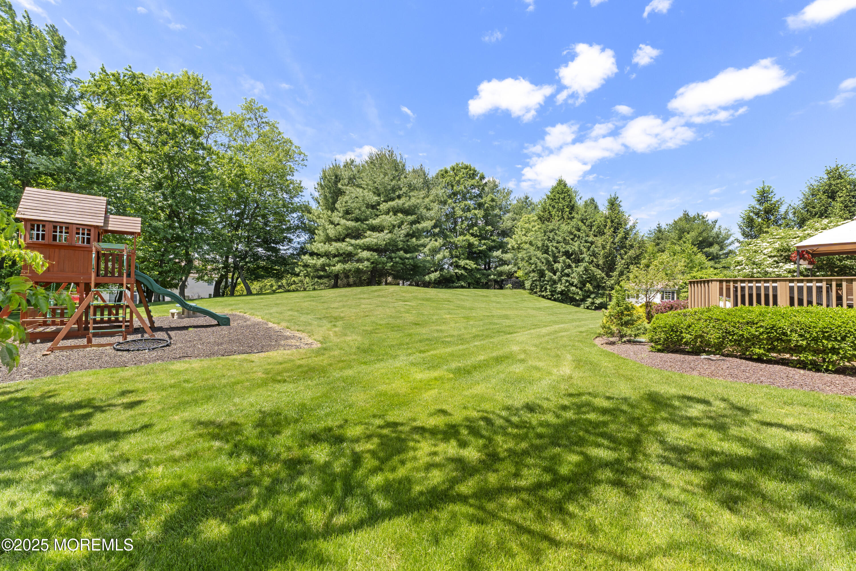 240 Bennington Road Freehold, NJ 07728 - Photo 46 of 49 image-17