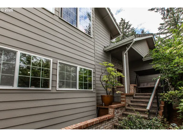 $760,000 | 2660 Bowmont Drive, Eugene, OR 97405