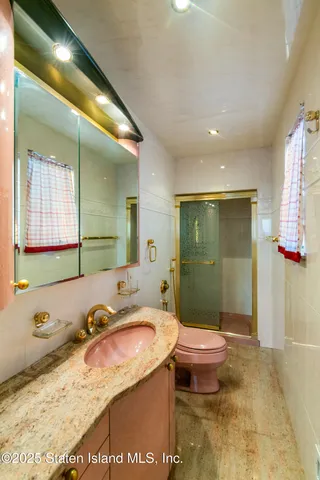 $1,349,000 | 380 Gansevoort Boulevard | Manor Heights