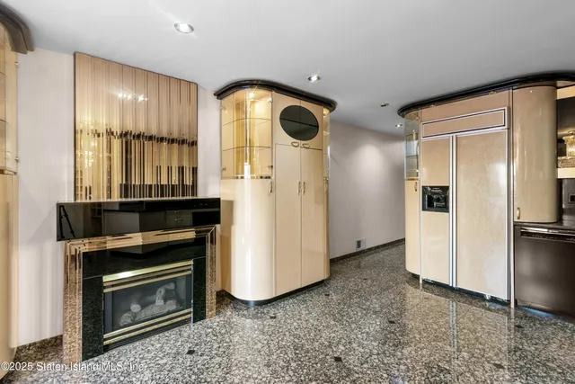 $1,349,000 | 380 Gansevoort Boulevard | Manor Heights