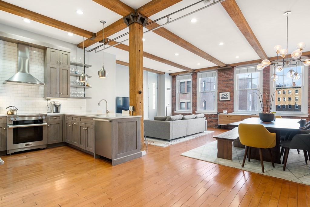 26 Stillman Street, Unit 21 Boston, MA 02113 - Photo 1 of 22