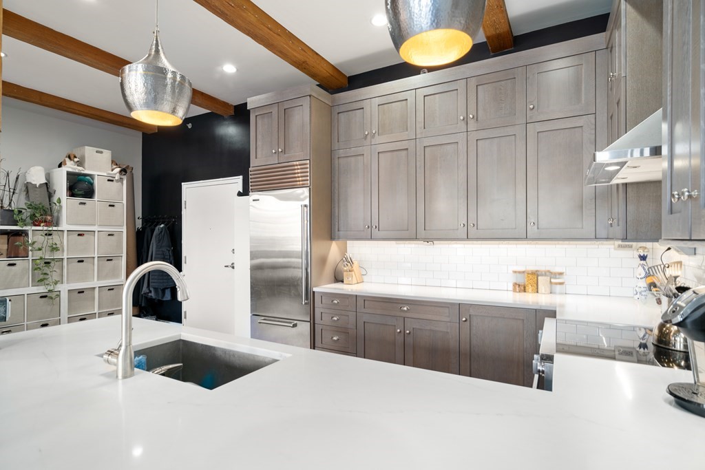 26 Stillman Street, Unit 21 Boston, MA 02113 - Photo 4 of 22