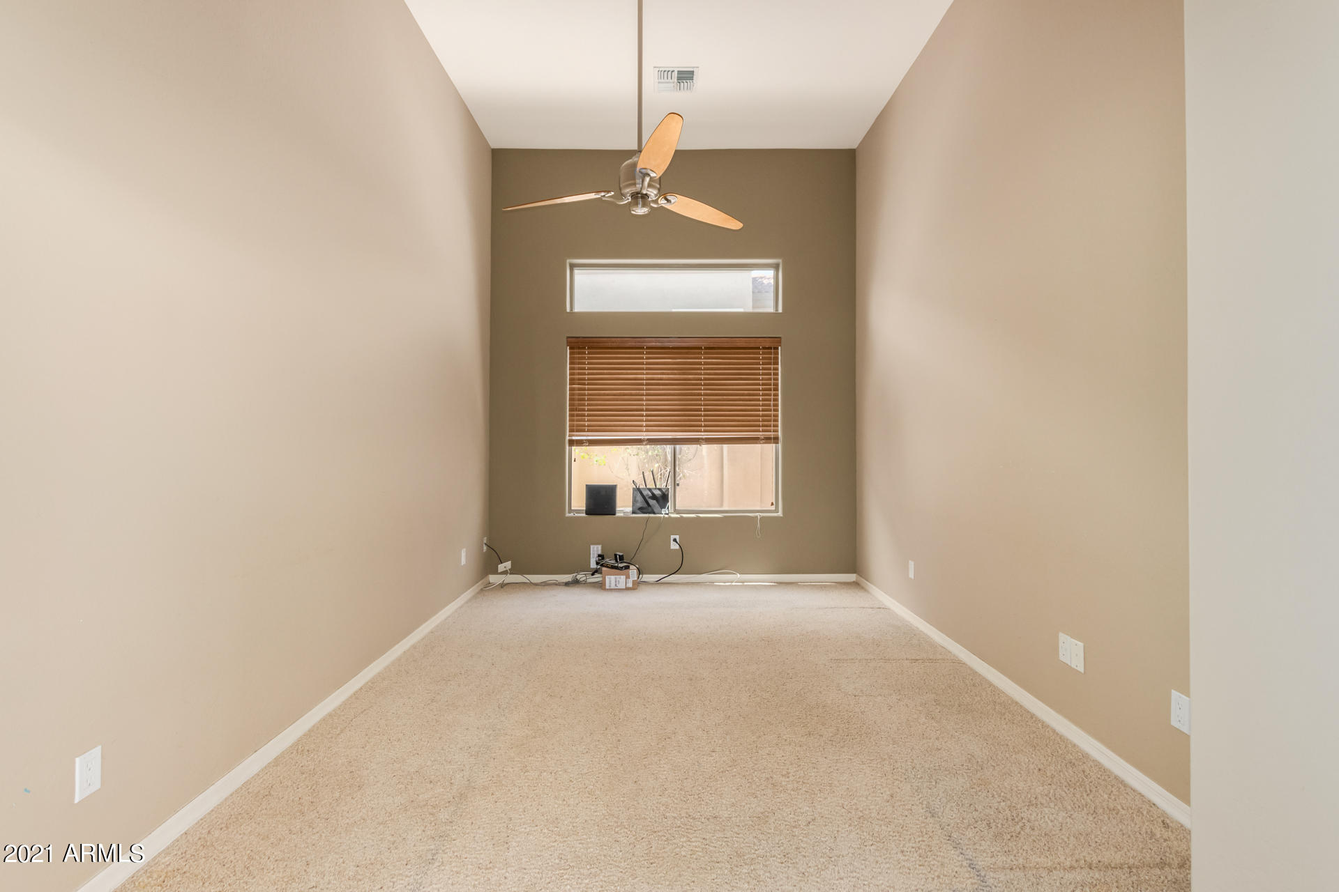 11547 East Ranch Gate Road Scottsdale, AZ 85255 - Photo 9 of 34 Den