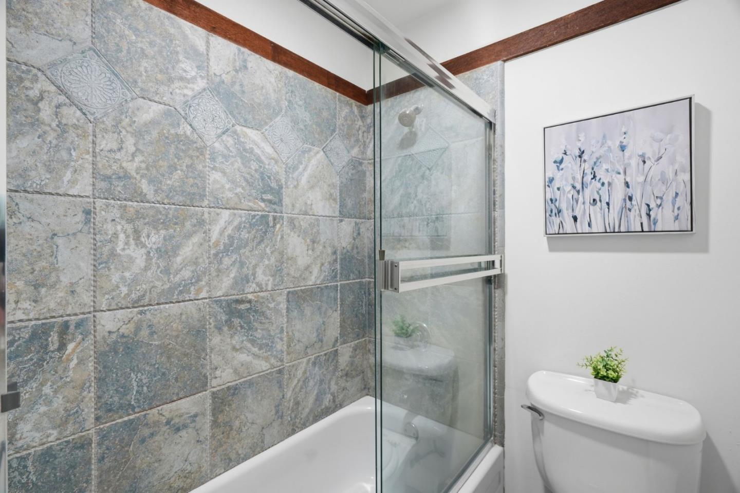 500 West Middlefield Road, Unit 41 Mountain View, CA 94043 - Photo 15 of 34 Gallery Image 15