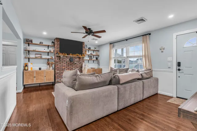 $438,999 | 1012 East Panama Court, Forked River, NJ 08731