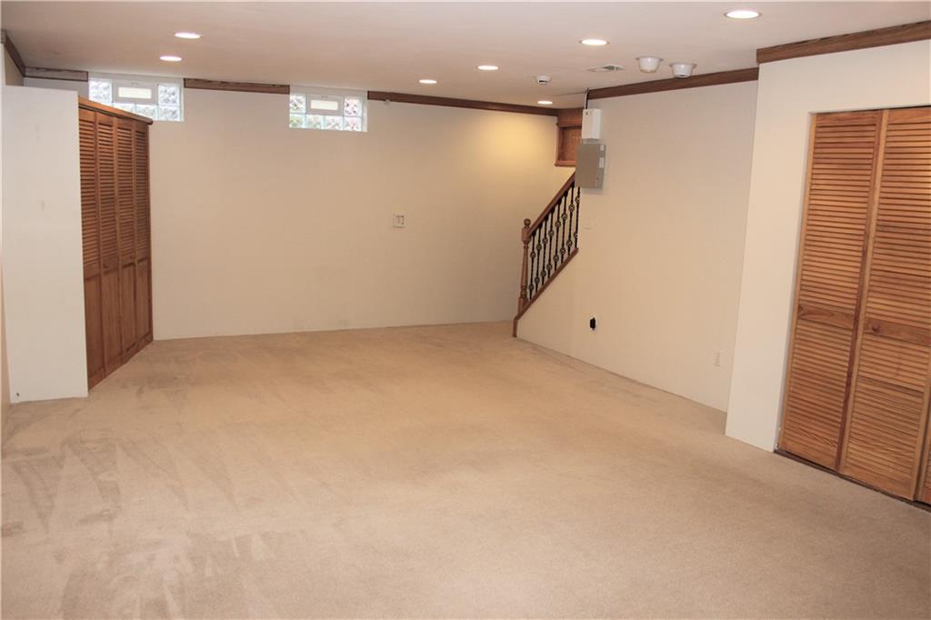 916 Middle Street Pittsburgh, PA 15212 - Photo 21 of 25 Gallery Image 21