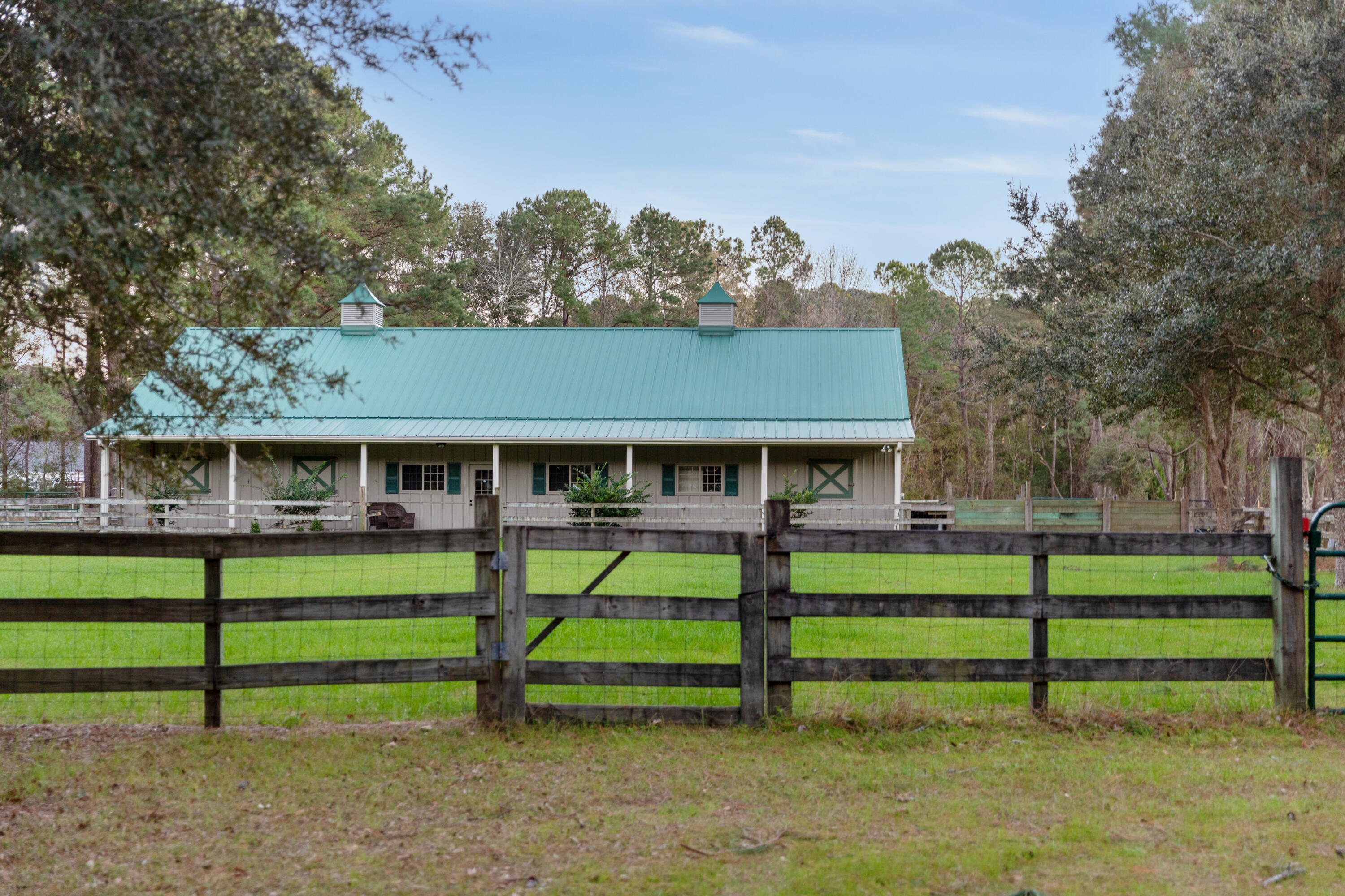 4400 Wando Farms Road Mount Pleasant, SC 29429 - Photo 66 of 67 4400WandoFarmsRoad- KeenEyeMarketing0080