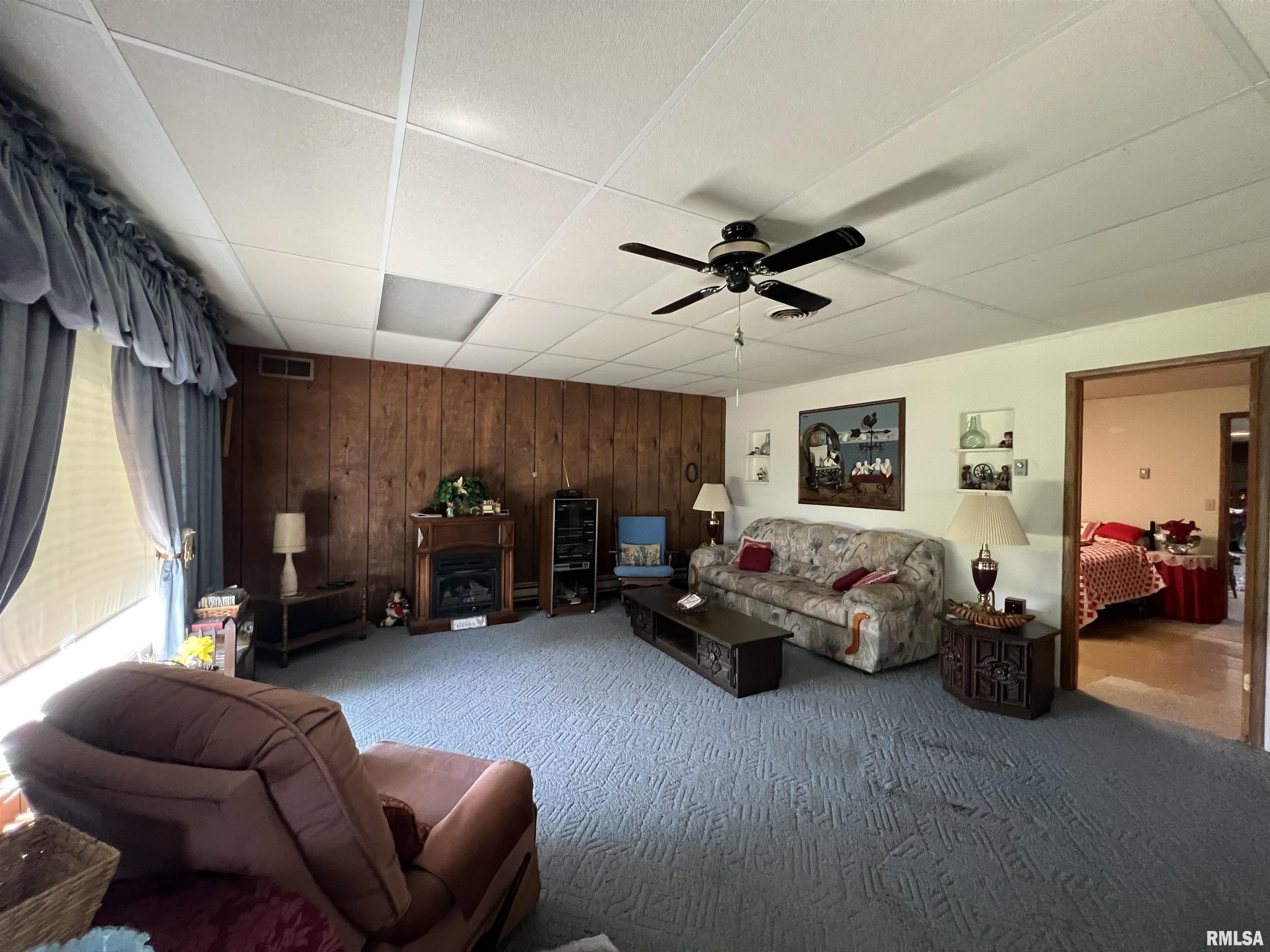 1251 Highway 37 Kell, IL 62853 - Photo 13 of 24