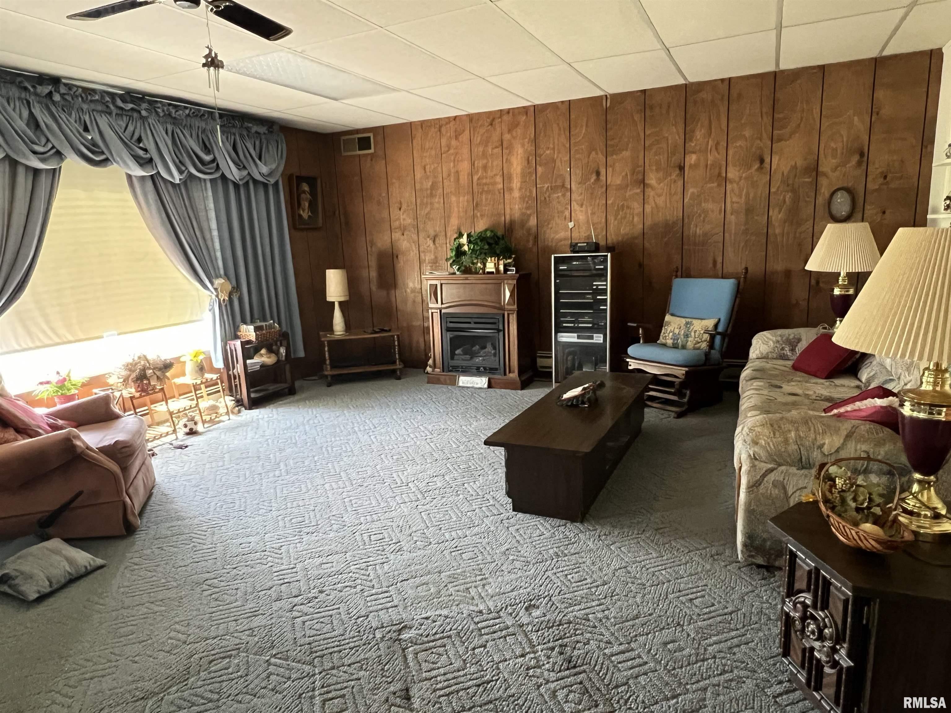 1251 Highway 37 Kell, IL 62853 - Photo 14 of 24