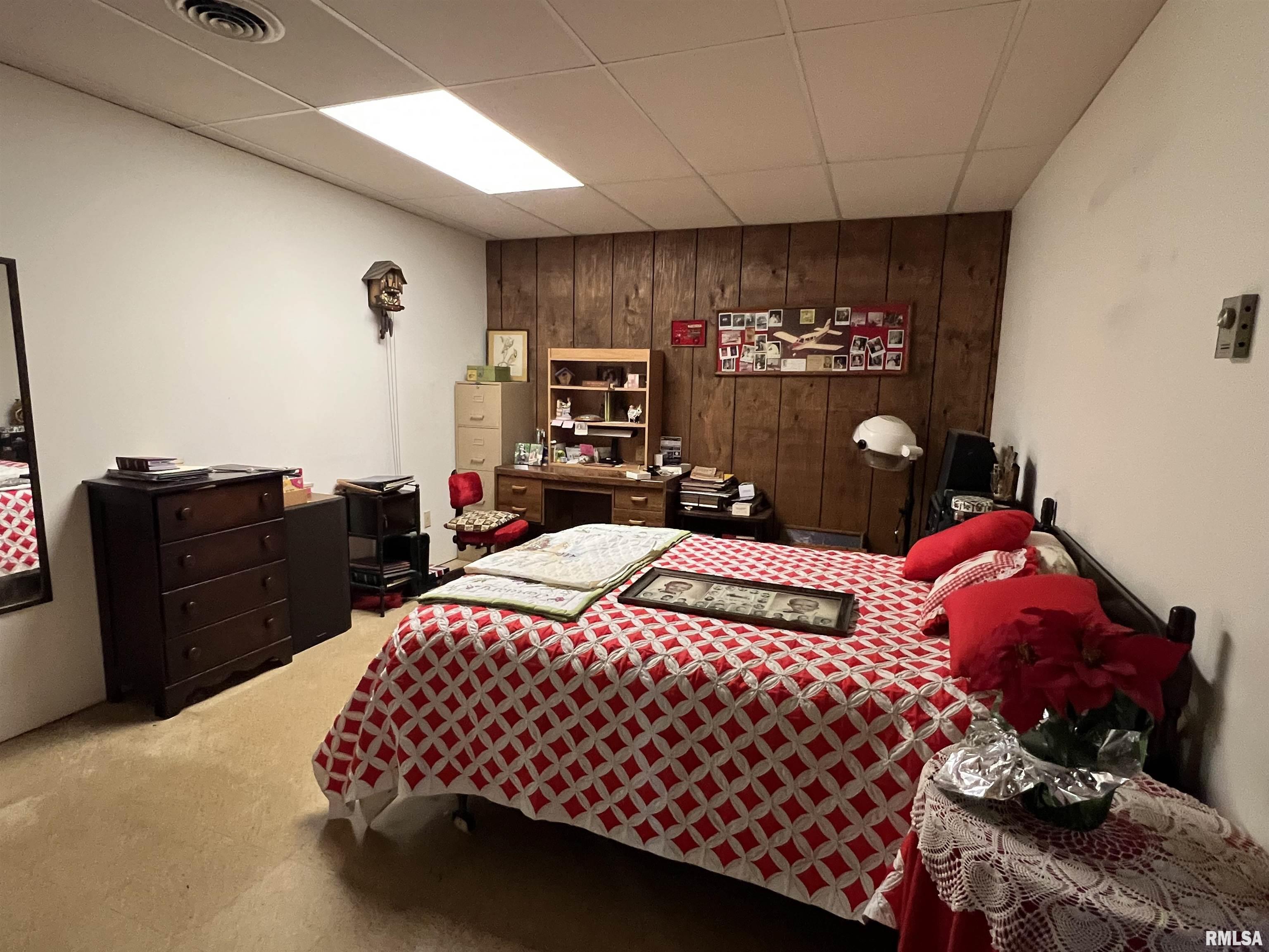 1251 Highway 37 Kell, IL 62853 - Photo 16 of 24