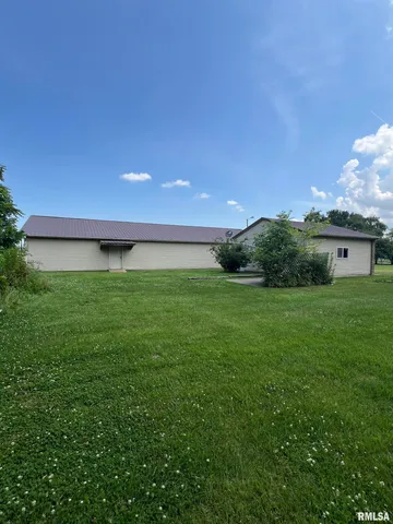 $120,000 | 1251 Highway 37, Kell, IL 62853