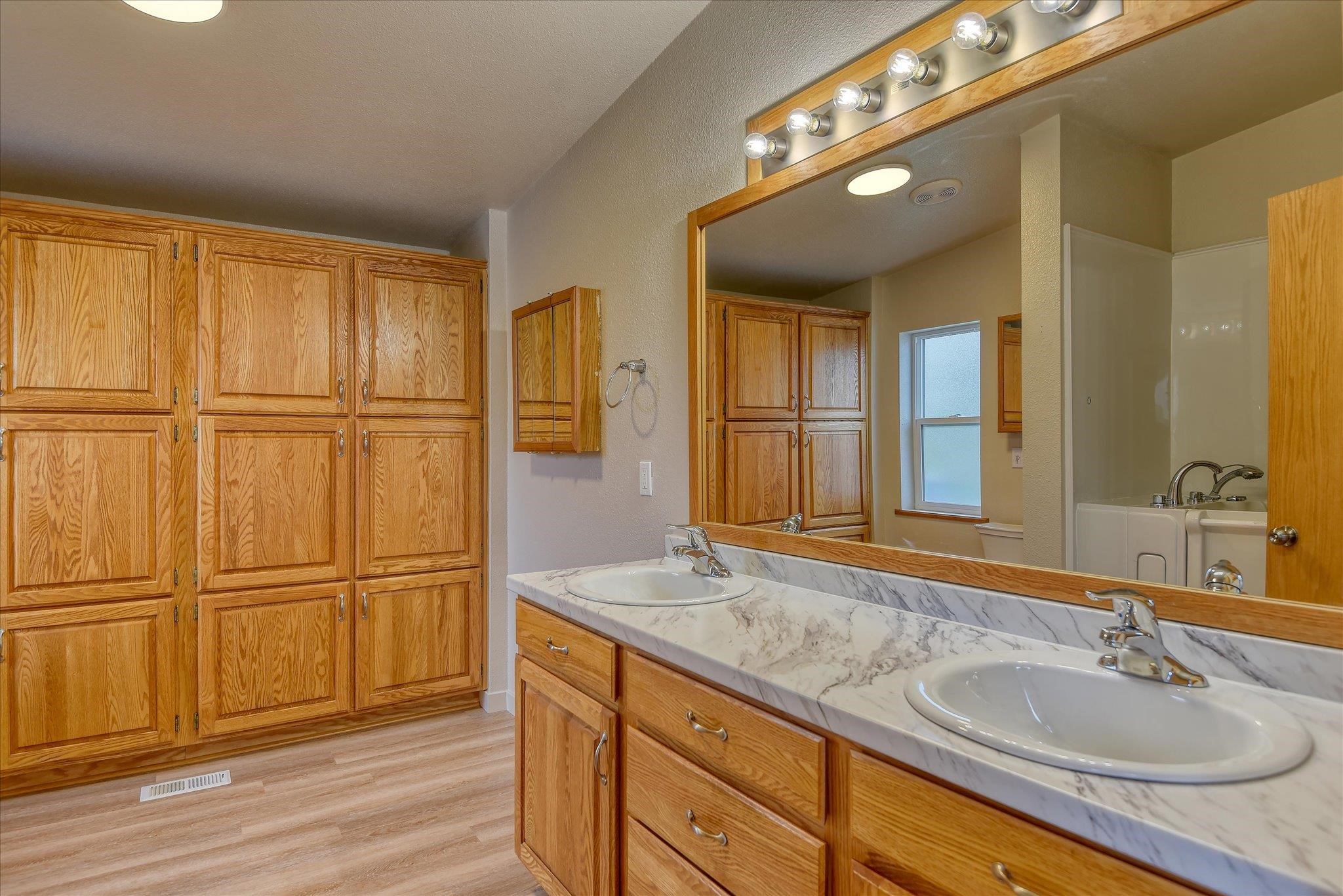 18318 North Atlantic Road Colbert, WA 99005 - Photo 16 of 28 Gallery Image 16