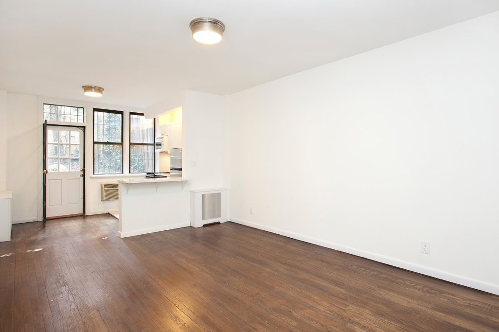 116 Thompson Street, Unit LB Manhattan, NY 10012 - Photo 2 of 7