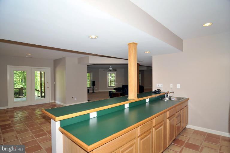 895 Chinquapin Road McLean, VA 22102 - Photo 18 of 28 Basement