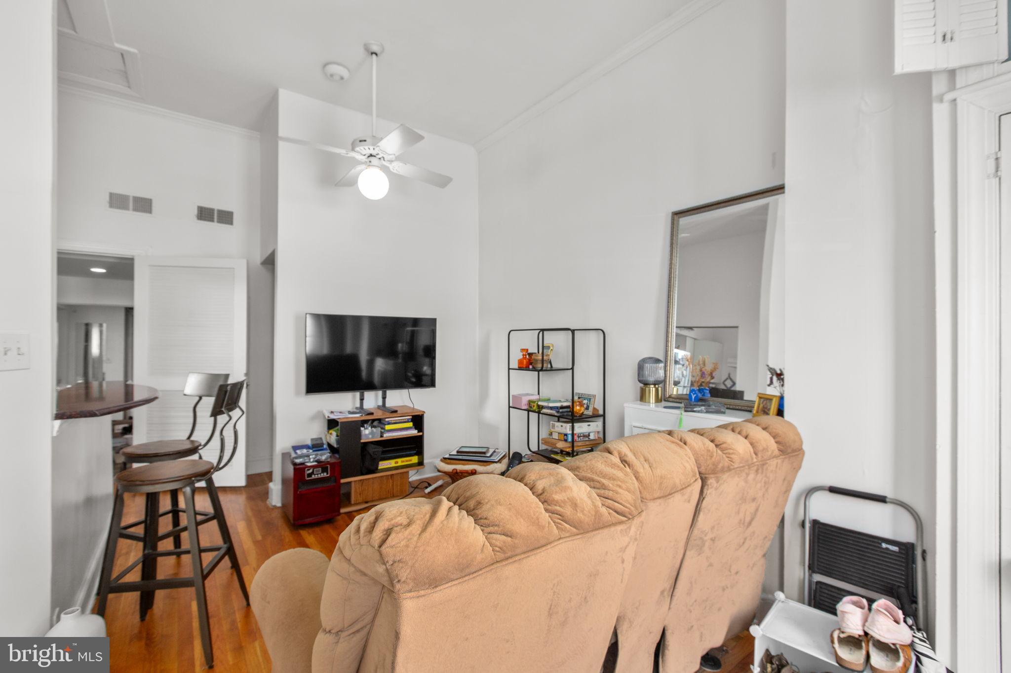 809 Caroline Street Fredericksburg, VA 22401 - Photo 4 of 12 Bright living room with natural light