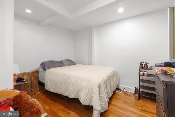 $1,600 | 809 Caroline Street, Fredericksburg, VA 22401