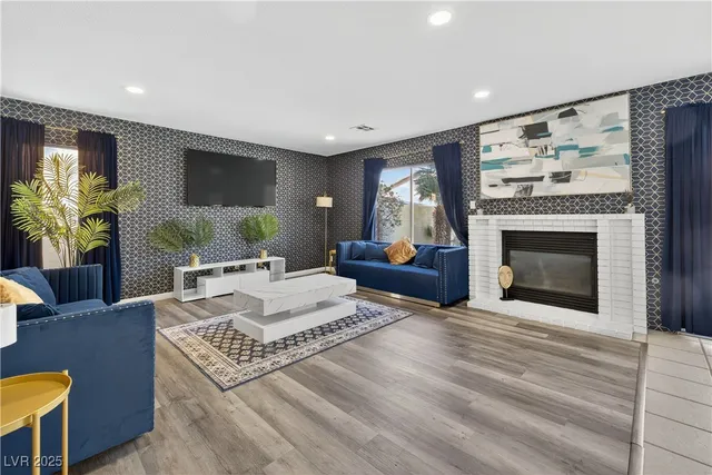 $3,750 | 2838 Via Stella Street, Henderson, NV 89074