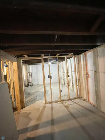 $45,000 | 322 1st Avenue Northwest, Hillsboro, ND 58045