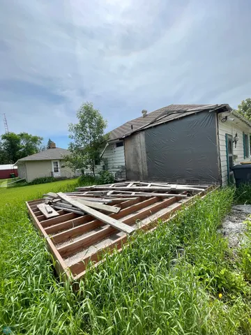 $45,000 | 322 1st Avenue Northwest, Hillsboro, ND 58045