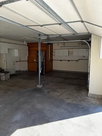 a view of a garage