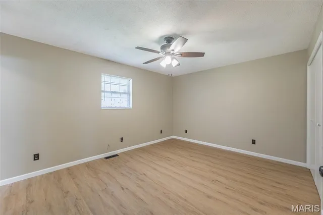 $139,900 | 1040 North Riverview Drive, Poplar Bluff, MO 63901