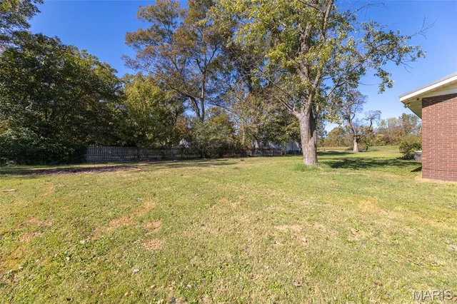 $139,900 | 1040 North Riverview Drive, Poplar Bluff, MO 63901