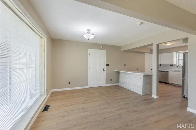 $139,900 | 1040 North Riverview Drive, Poplar Bluff, MO 63901