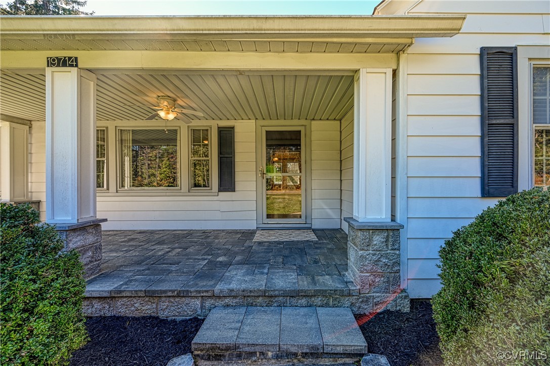 19714 Louisa Road Louisa, VA 23093 - Photo 3 of 44 Gallery Image 3