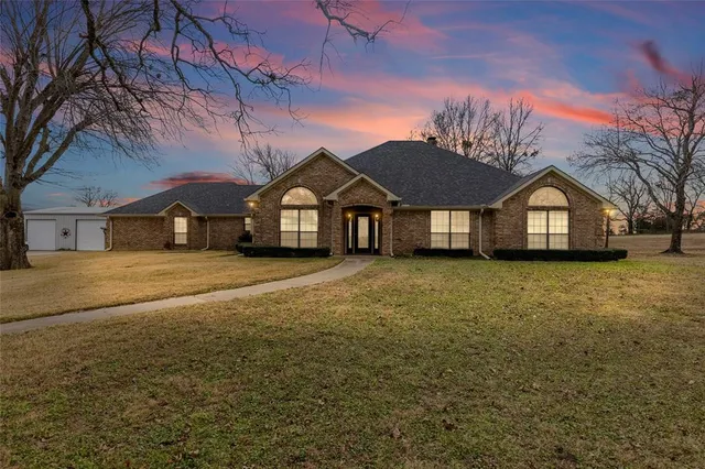 $1,150,000 | 1127 County Road, Winnsboro, TX 75494