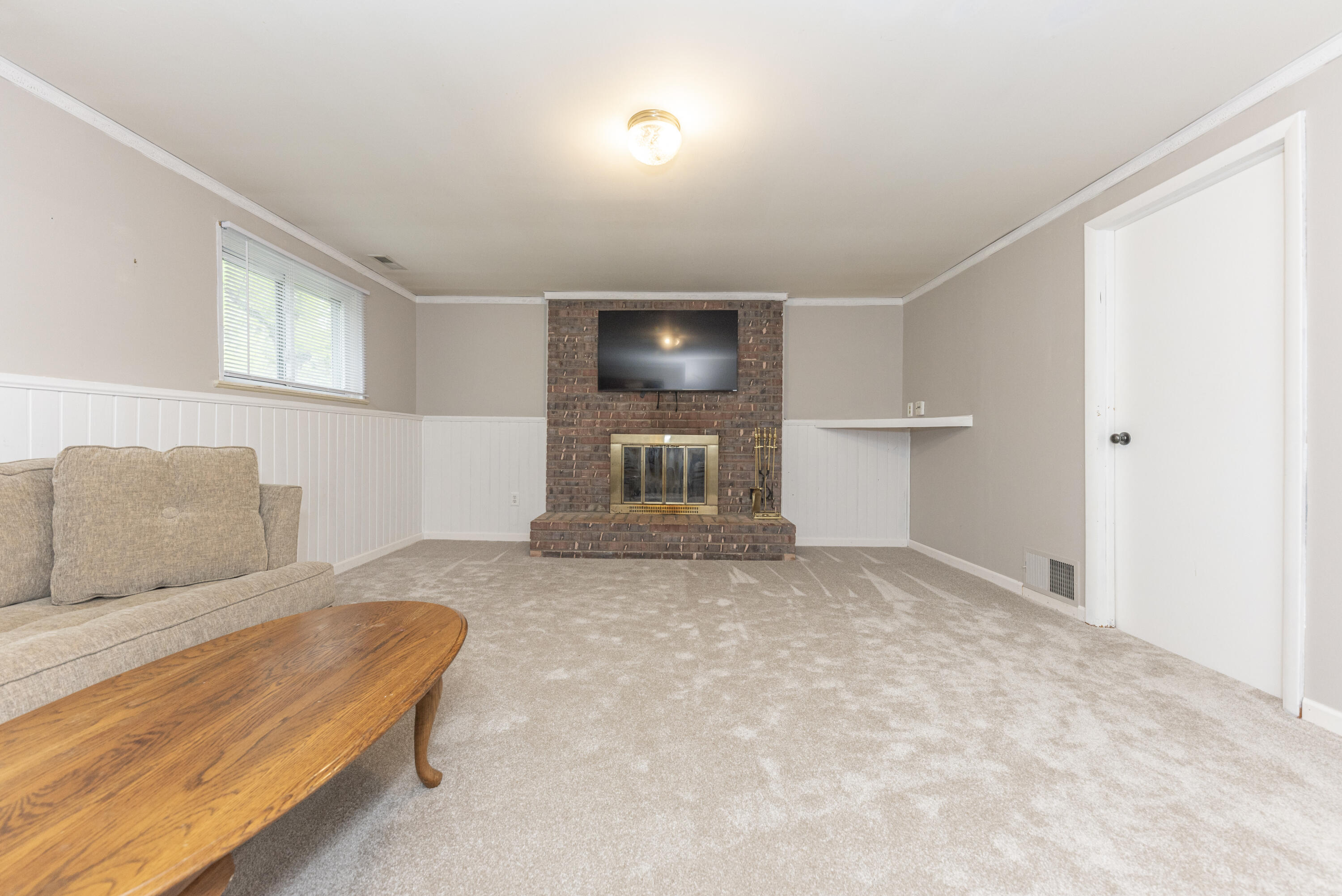 204 Meadowlake Road Canton, MI 48188 - Photo 33 of 44 MLS28