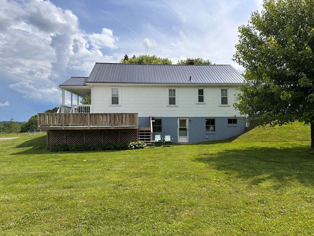305 Trading Post Road Galax, VA 24333 - Photo 8 of 34 Gallery Image 8