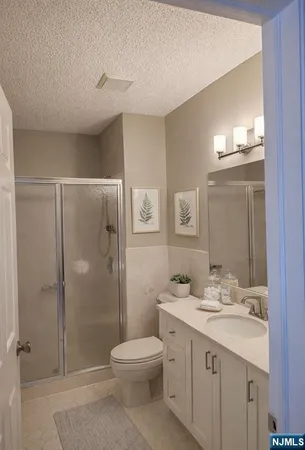 $419,900 | 194 Robertson Way, Unit 914, Lincoln Park, NJ 07035