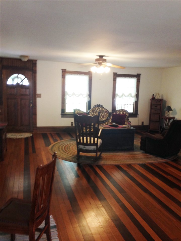 5236 East St Road Bloomfield, IN 47424 - Photo 6 of 10 Gallery Image 6