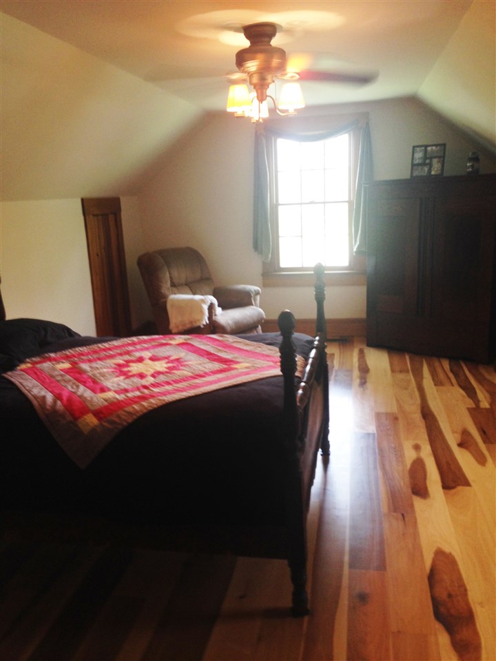 5236 East St Road Bloomfield, IN 47424 - Photo 8 of 10 Gallery Image 8