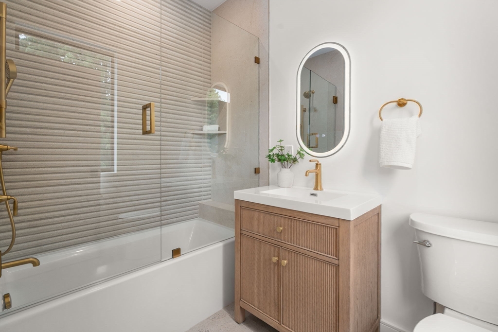 30 Keefe Avenue, Unit 30 Newton, MA 02464 - Photo 23 of 38