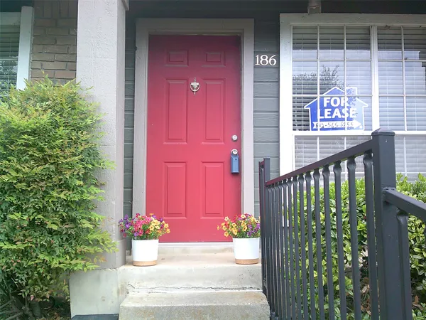 $1,250 | 1015 East Yager Lane East, Unit 186, Austin, TX 78753