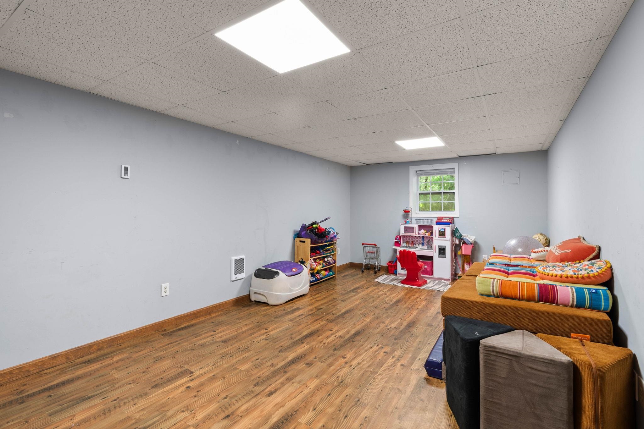 540 Main Street Sandown, NH 03873 - Photo 35 of 49
