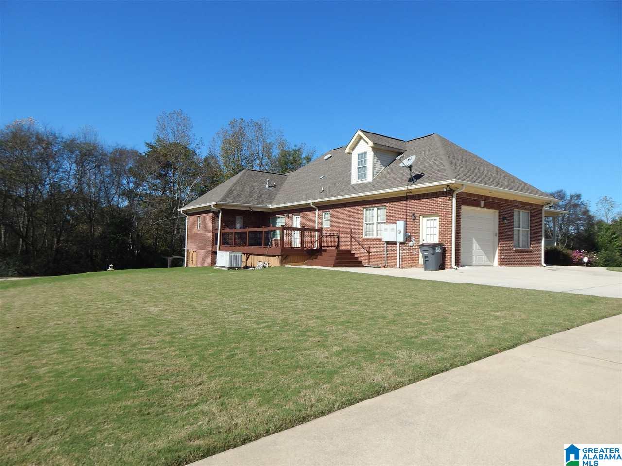 296 West Shugart Ridge Road Gardendale, AL 35071 - Photo 6 of 40