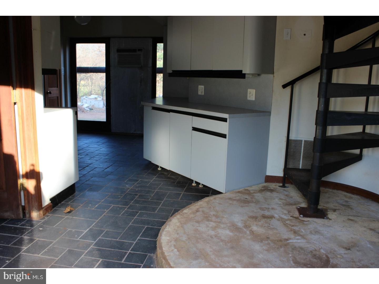 430 Store Road Harleysville, PA 19438 - Photo 8 of 22 Kitchen