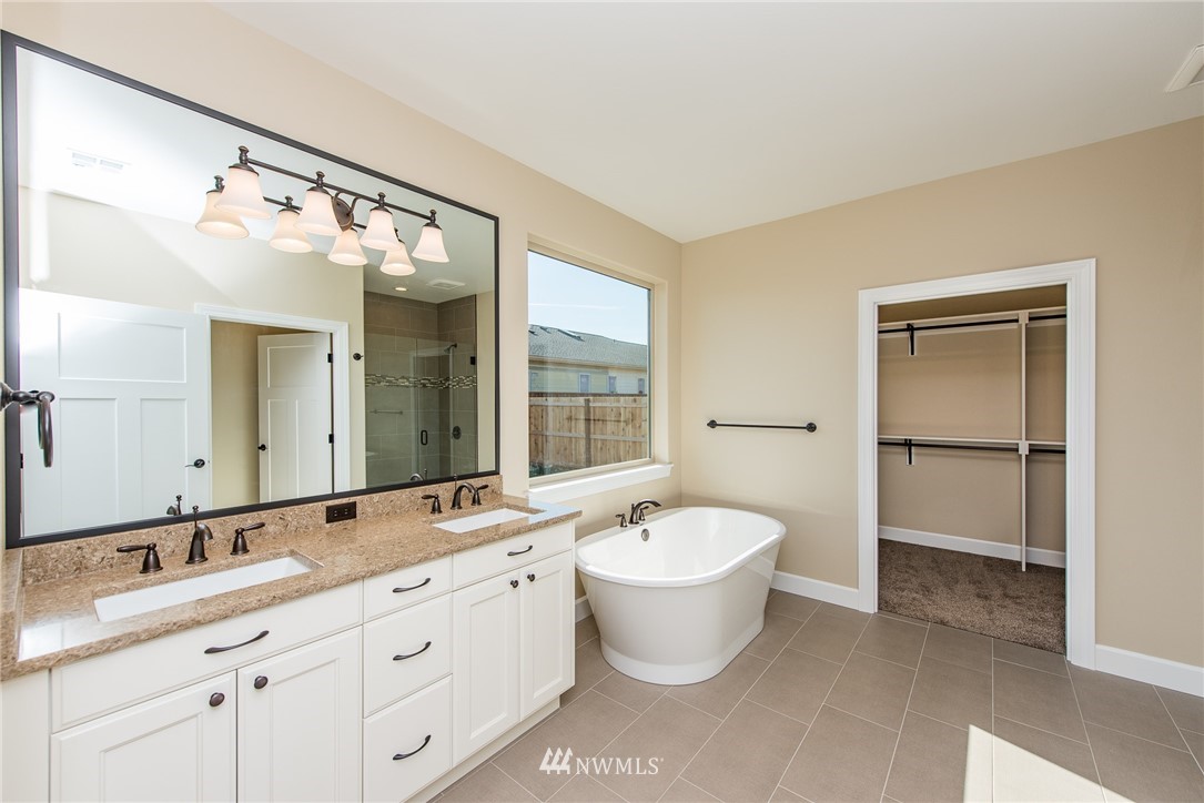 111 Royal Loop Sequim, WA 98382 - Photo 17 of 25 Gallery Image 17