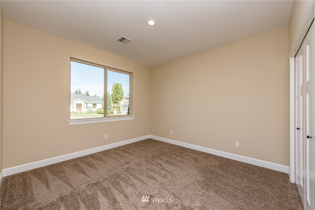 111 Royal Loop Sequim, WA 98382 - Photo 23 of 25 Gallery Image 23