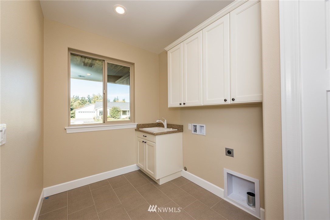 111 Royal Loop Sequim, WA 98382 - Photo 24 of 25 Gallery Image 24