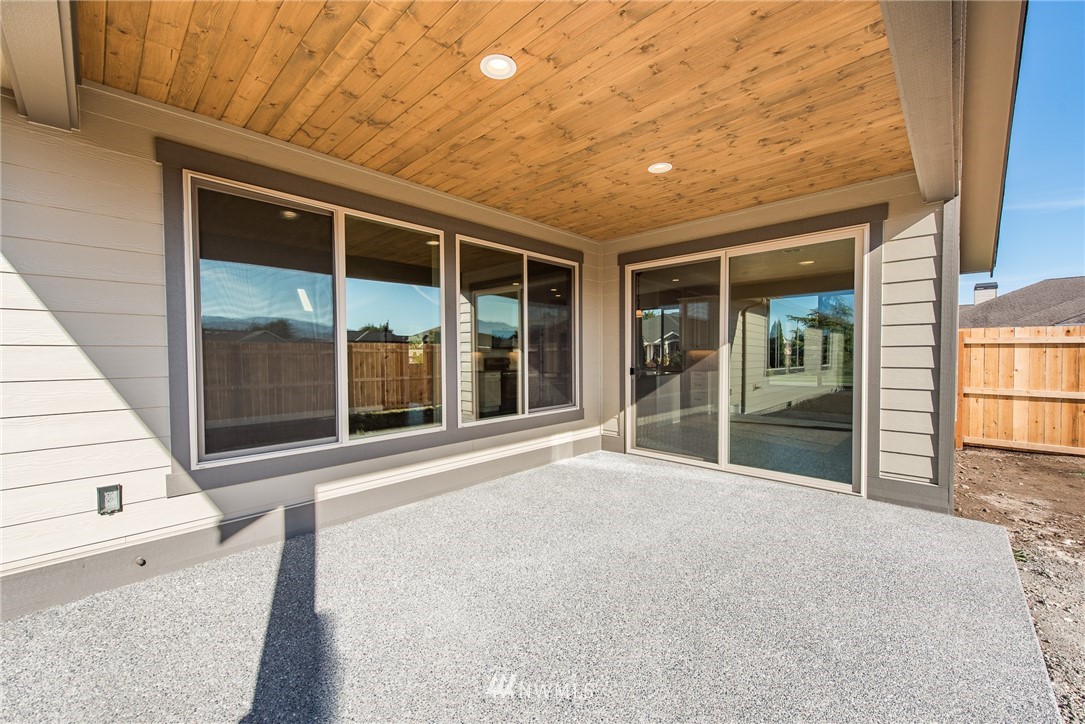 111 Royal Loop Sequim, WA 98382 - Photo 25 of 25 Gallery Image 25