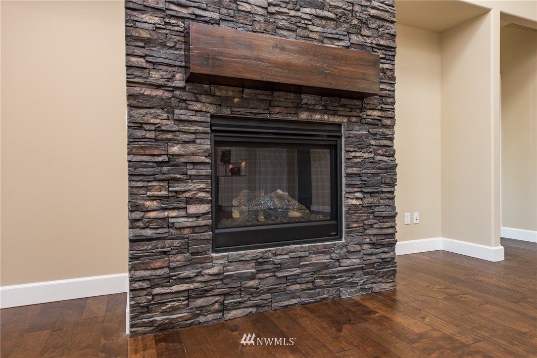 111 Royal Loop Sequim, WA 98382 - Photo 6 of 25 Gallery Image 6