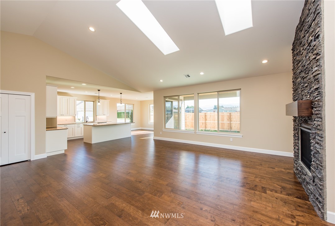 111 Royal Loop Sequim, WA 98382 - Photo 7 of 25 Gallery Image 7