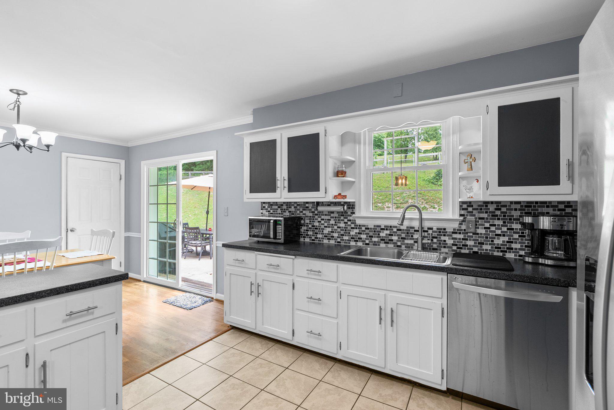 26811 Clarksburg Road Damascus, MD 20872 - Photo 13 of 46 Gallery Image 13